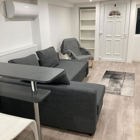 Dobozi Apartman Дебрецен Экстерьер фото