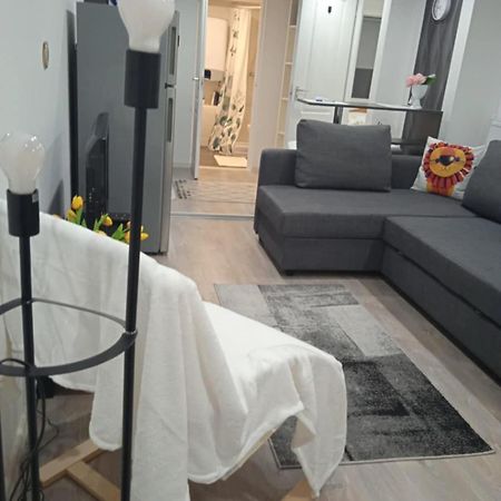Dobozi Apartman Дебрецен Экстерьер фото