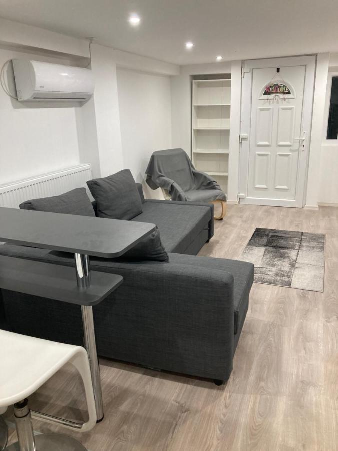 Dobozi Apartman Дебрецен Экстерьер фото