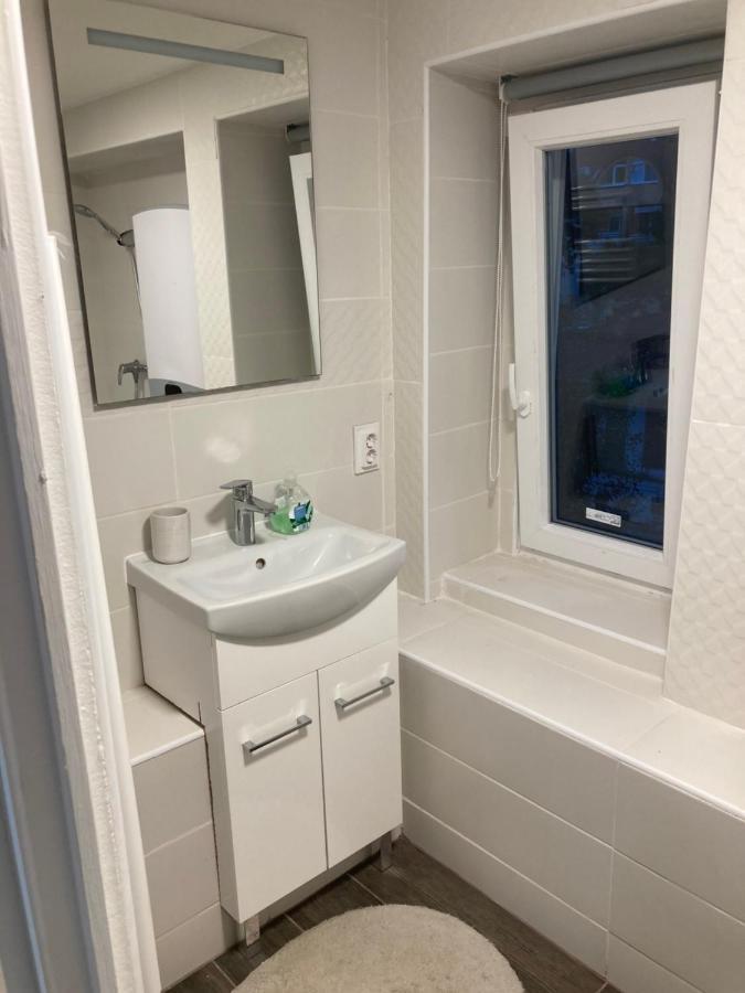 Dobozi Apartman Дебрецен Экстерьер фото